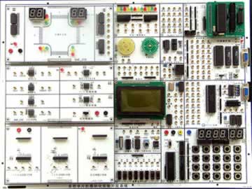 多核單片機模塊化實驗開發(fā)系統(tǒng)